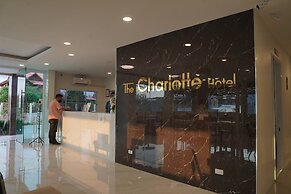 The Charlotte Smart Hotel Lopburi