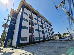 The Charlotte Smart Hotel Lopburi