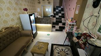 Premier Exclusive Guesthouse