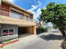 Premier Exclusive Guesthouse