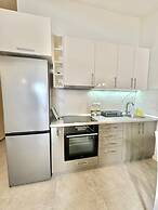 Seaside apartments Zlokovic