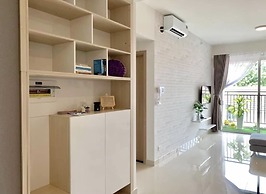 Chiip Apartment in Golden Mansion