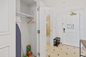 TWO Separate Stylish CozySuites on the Boardwalk