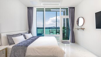 Yeosu Hemiswi SPA Pension