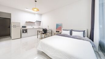 Yeosu Hemiswi SPA Pension