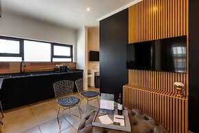 Bedfordview Hotel & Apartments