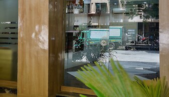 Townhouse Mumbai International Airport