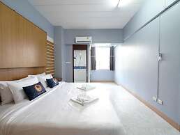 RoomQuest SPS Hotel and Residence