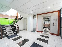 RoomQuest SPS Hotel and Residence