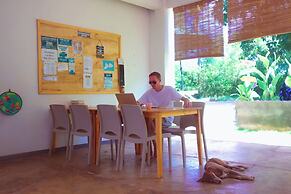 Camotes Backpackers Hostel