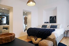 Sonel Investe Anjos Boutique Apartments