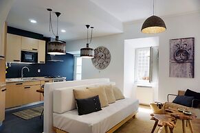 Sonel Investe Anjos Boutique Apartments