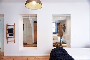 Sonel Investe Anjos Boutique Apartments