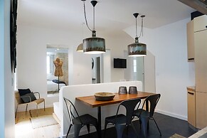 Sonel Investe Anjos Boutique Apartments