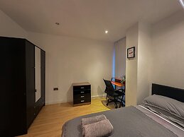 Entire 2BR Flat Rental in Manchester City Centre