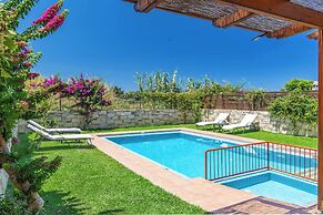 Villa Mandarin Platanias