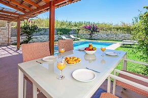 Villa Mandarin Platanias