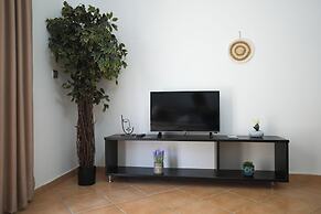 Saranda Waterside Apartments