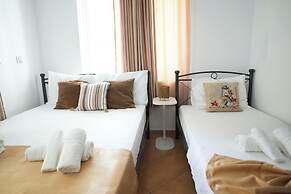 Saranda Waterside Apartments