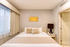 Beautiful Aldea Thai l Resort-style Pool