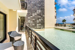 Beautiful Aldea Thai l Resort-style Pool