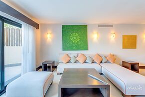 Beautiful Aldea Thai l Resort-style Pool