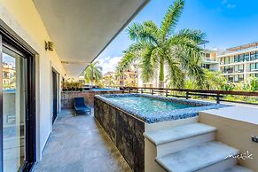 Beautiful Aldea Thai l Resort-style Pool