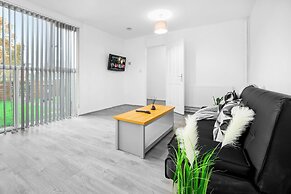 3-bed House in Birmingham-jlr,nec,bham,airport