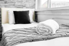 3-bed House in Birmingham-jlr,nec,bham,airport