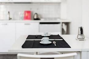 White Leaves Studio by Wonderful Italy