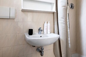 White Leaves Studio by Wonderful Italy