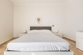 3767 Casa Smeralda by Barbarhouse