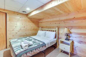 Private Hot Tub & Fire Pit: Log Cabin in Blakeslee