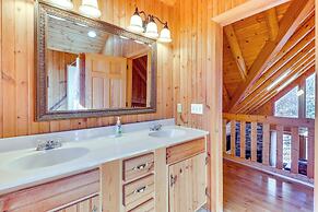 Private Hot Tub & Fire Pit: Log Cabin in Blakeslee