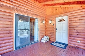 Private Hot Tub & Fire Pit: Log Cabin in Blakeslee