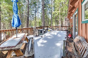Fire Pit & Lake Access: Dreamy California Cabin!