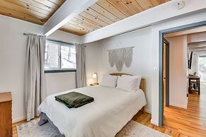 Fire Pit & Lake Access: Dreamy California Cabin!