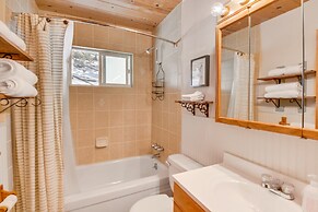 Fire Pit & Lake Access: Dreamy California Cabin!