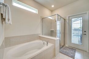 15 Mi to Disney: Davenport Home w/ Pool & Hot Tub