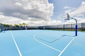 15 Mi to Disney: Davenport Home w/ Pool & Hot Tub