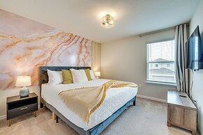 15 Mi to Disney: Davenport Home w/ Pool & Hot Tub