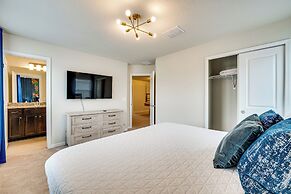 15 Mi to Disney: Davenport Home w/ Pool & Hot Tub