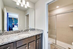 15 Mi to Disney: Davenport Home w/ Pool & Hot Tub