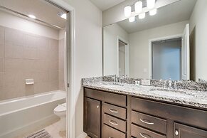 15 Mi to Disney: Davenport Home w/ Pool & Hot Tub