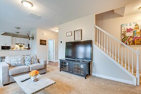 Pet-friendly Atlanta Home: 9 Mi to Downtown!