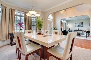 Pet-friendly Atlanta Home: 9 Mi to Downtown!