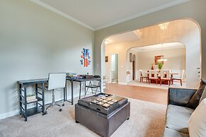 Pet-friendly Atlanta Home: 9 Mi to Downtown!