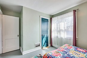 Pet-friendly Pittsburgh Home: 3 Mi to Downtown!