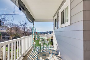 Pet-friendly Pittsburgh Home: 3 Mi to Downtown!