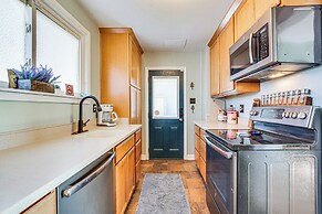 Pet-friendly Pittsburgh Home: 3 Mi to Downtown!